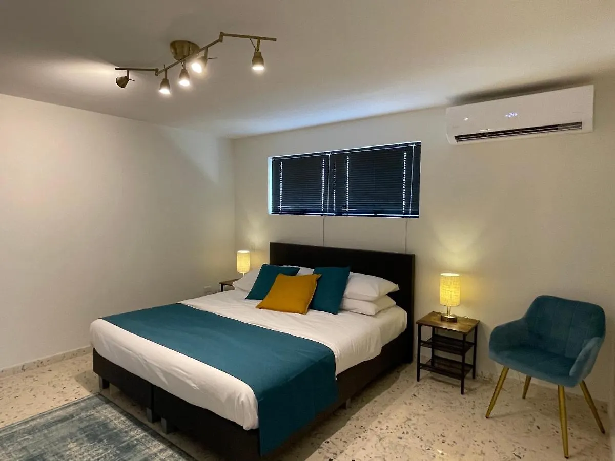Vistalmar Ocean Suites Oranjestad Apartment